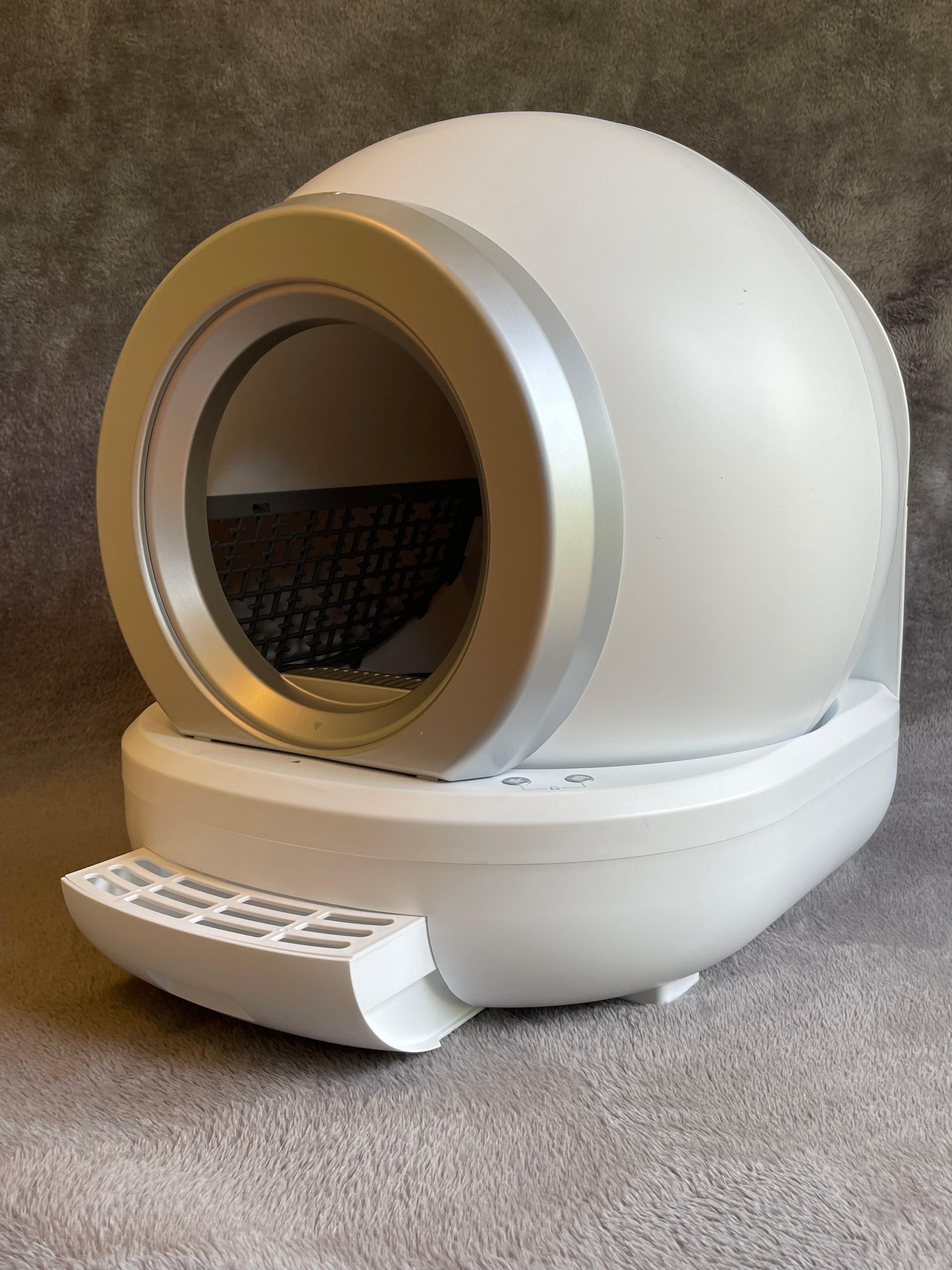 Selbstreinigende Katzentoilette